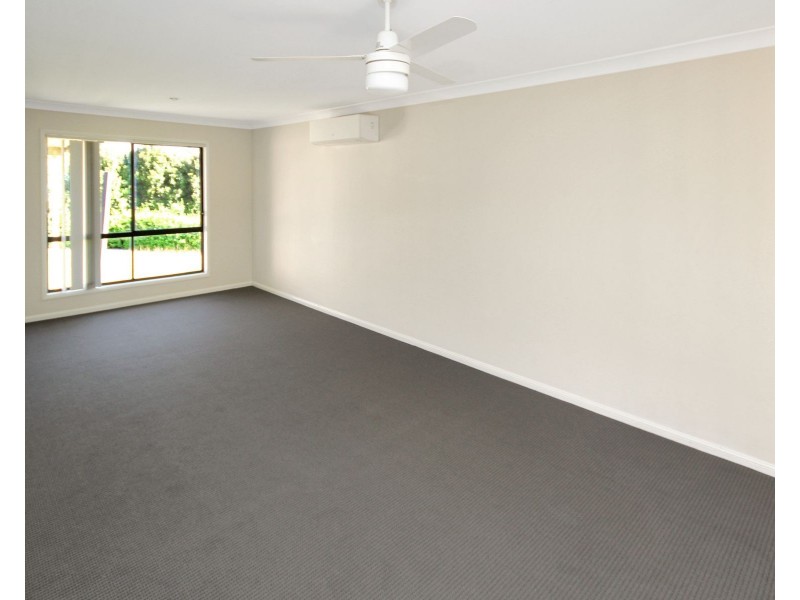131 Sharpless Road, Springfield QLD 4300