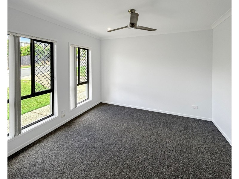9 Kearney Street, Augustine Heights QLD 4300