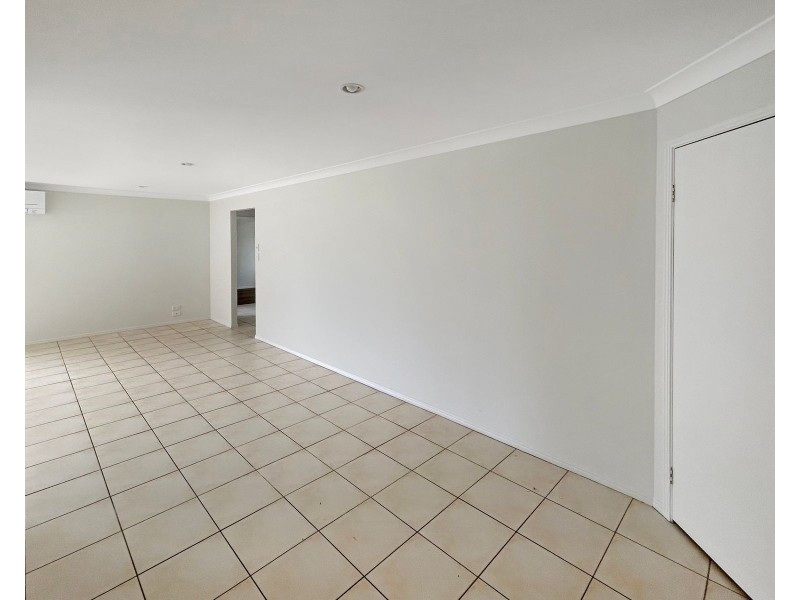 17 Milliken Circuit, Forest Lake QLD 4078