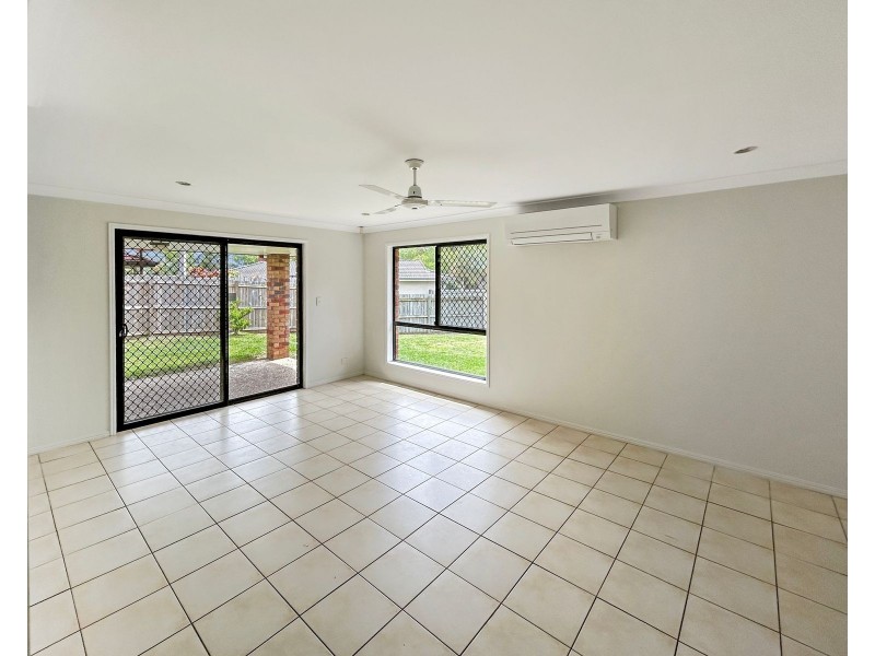 17 Milliken Circuit, Forest Lake QLD 4078