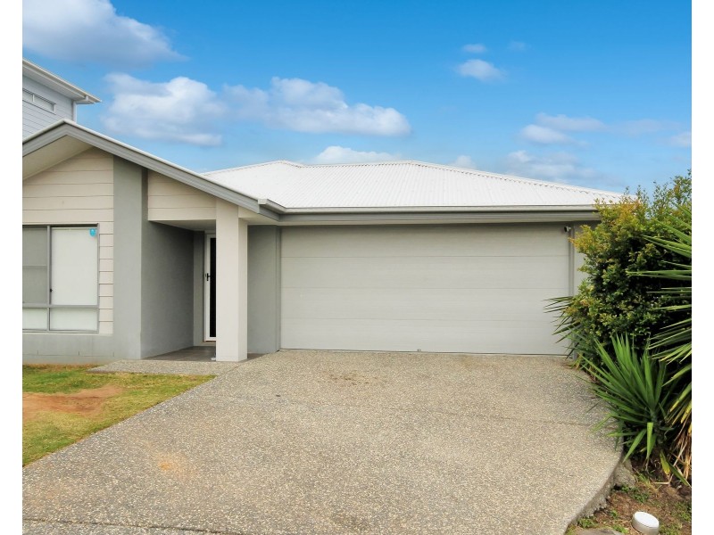 9 Sawyer Street, Spring Mountain QLD 4124