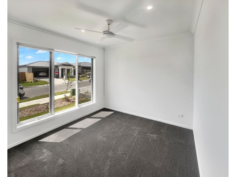 14 Beaming Road, Ripley QLD 4306