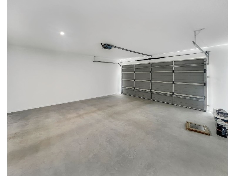 14 Beaming Road, Ripley QLD 4306