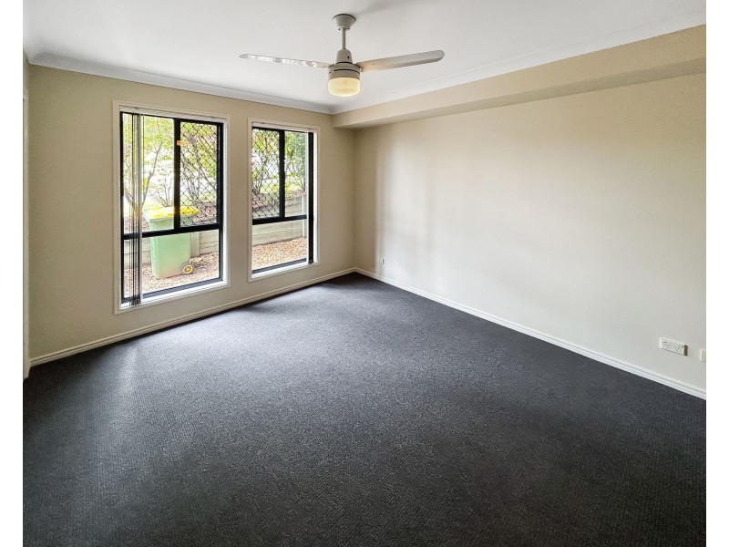 9 Moselle Street, Springfield QLD 4300