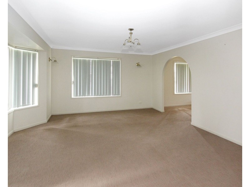 5 Brushtail Crescent, Doolandella QLD 4077