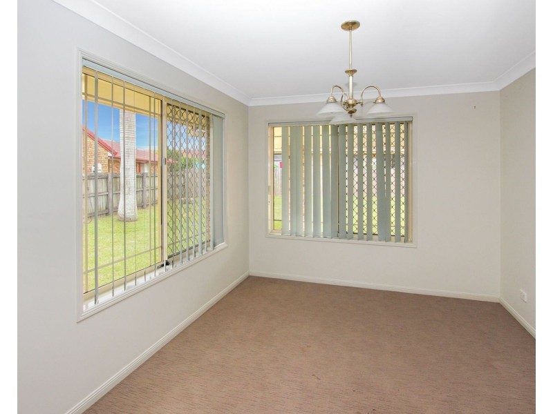 5 Brushtail Crescent, Doolandella QLD 4077
