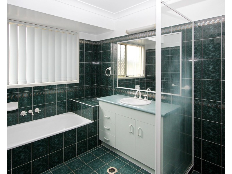 5 Brushtail Crescent, Doolandella QLD 4077