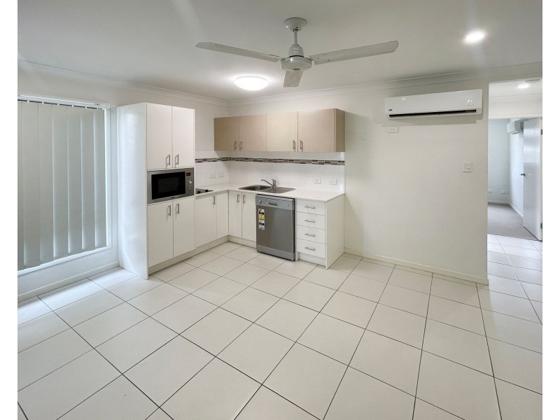 2/47 Br Ted Magee Drive, Collingwood Park QLD 4301