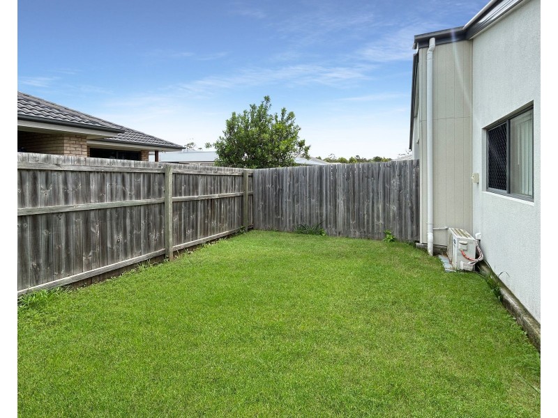 2/47 Br Ted Magee Drive, Collingwood Park QLD 4301