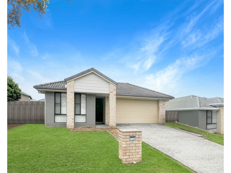 71 Whitmore Crescent, Goodna QLD 4300