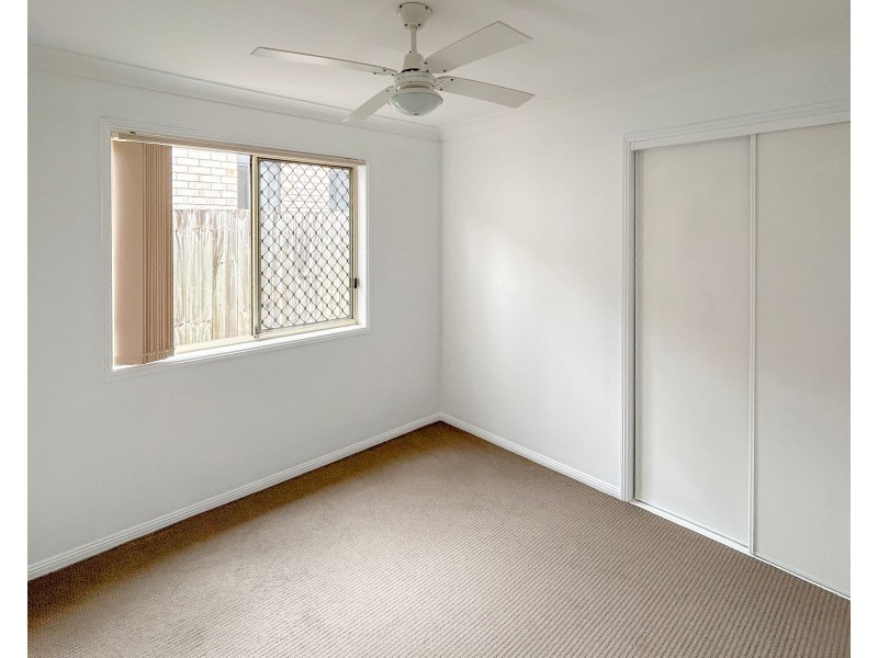 7 Hyde Place, Forest Lake QLD 4078