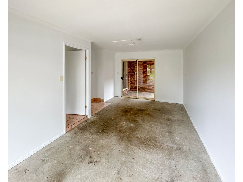 7 Hyde Place, Forest Lake QLD 4078