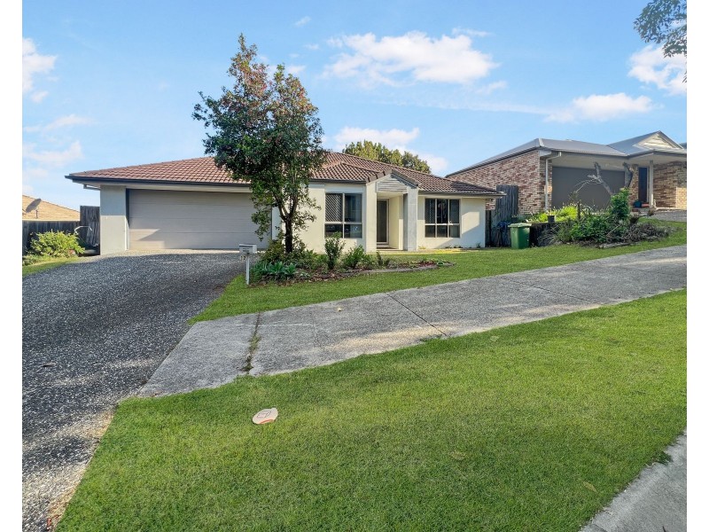 12 Riverside Crescent, Springfield Lakes QLD 4300