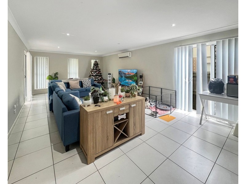17 Glorious Promenade, Redbank Plains QLD 4301