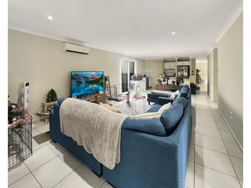 17 Glorious Promenade, Redbank Plains QLD 4301