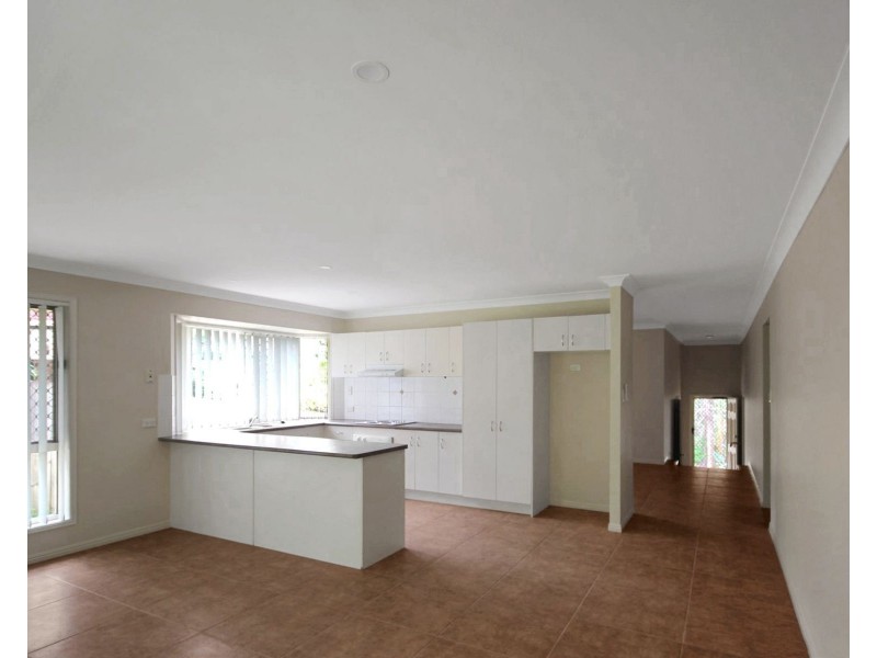 40 Karamea Avenue, Springfield QLD 4300