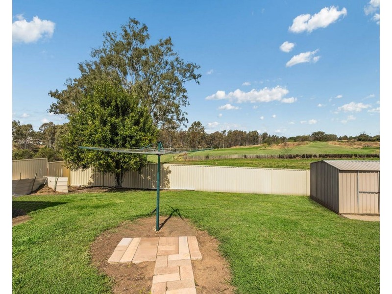 6 Cafferky Street, One Mile QLD 4305