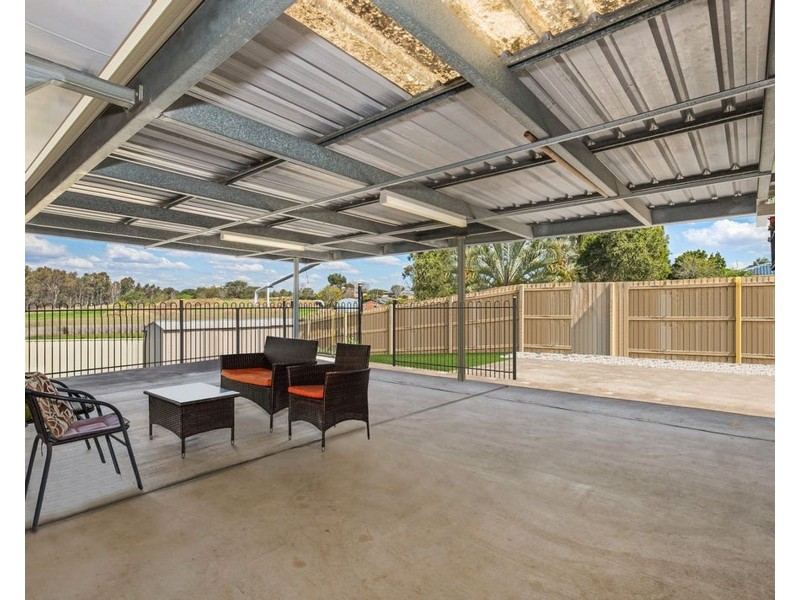 6 Cafferky Street, One Mile QLD 4305