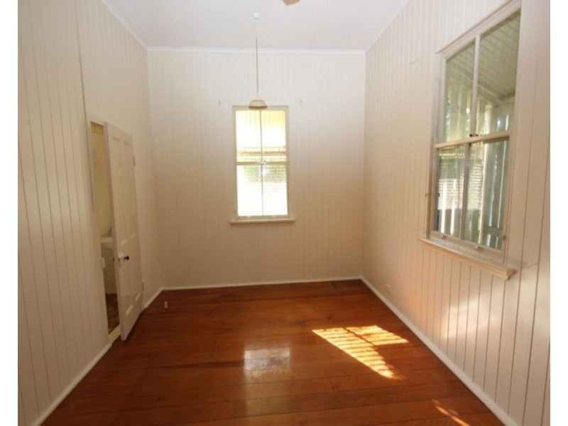 68 Mabel Street, Oxley QLD 4075