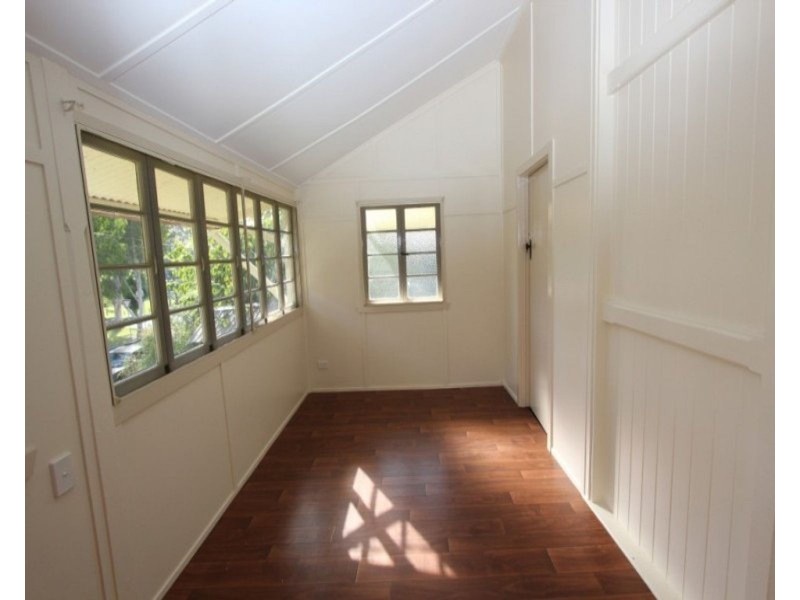 68 Mabel Street, Oxley QLD 4075
