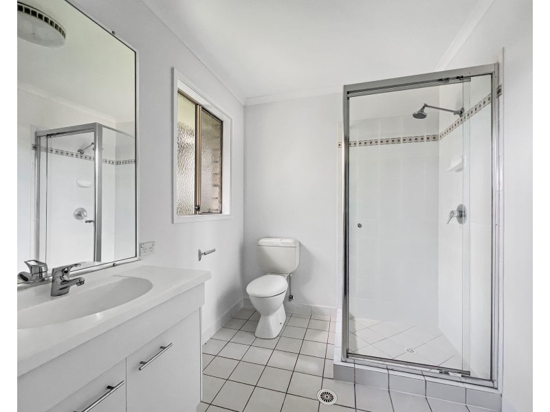 7 Abbey Court, Springfield Lakes QLD 4300