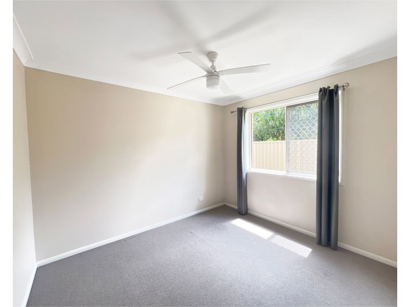 1 Central Street, Forest Lake QLD 4078