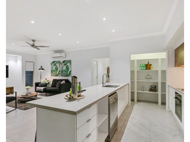 43 Conte Circuit, Augustine Heights QLD 4300