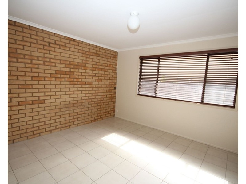 3/244 Redbank Plains Road, Bellbird Park QLD 4300