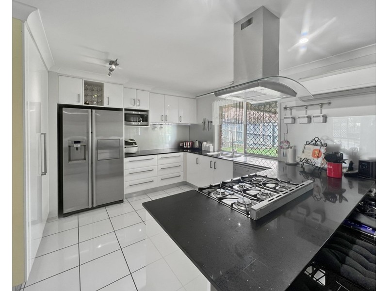 2 Millwood Terrace, Springfield QLD 4300