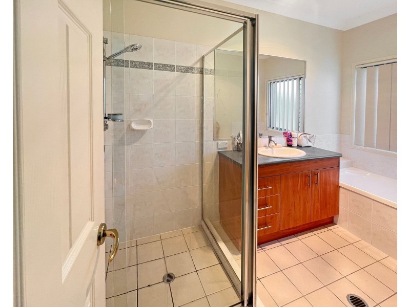 7 Scoparia Drive, Brookwater QLD 4300