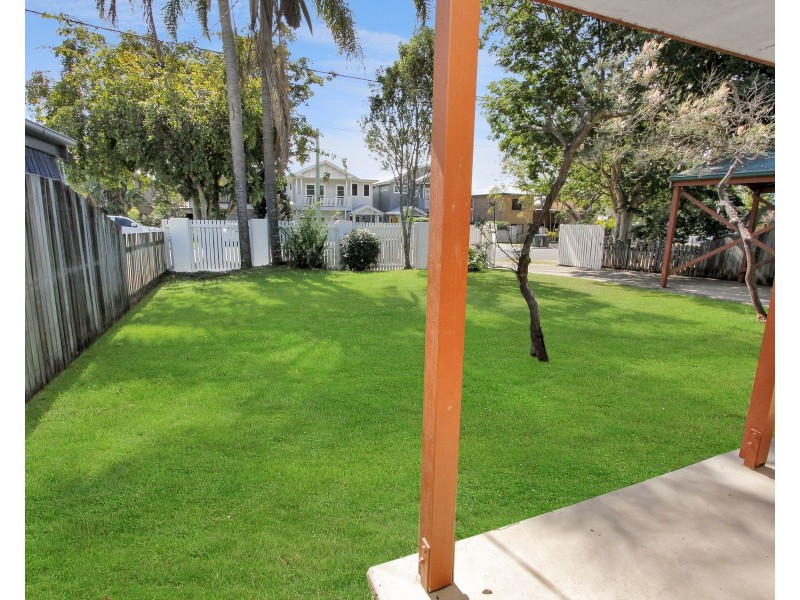 81 Borden Street, Sherwood QLD 4075