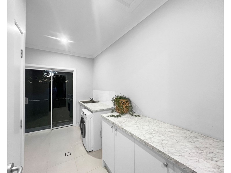 11/463 Gold Creek Road, Brookfield QLD 4069