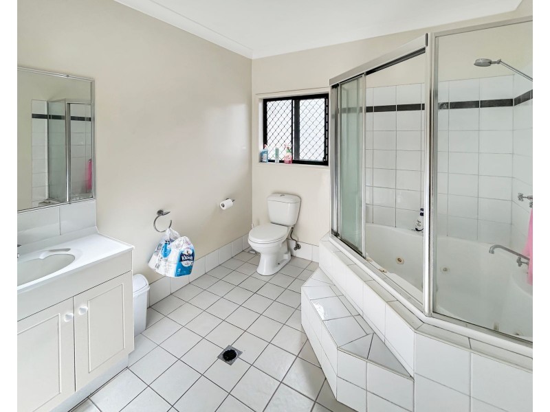 17 Moonbeam Street, Springfield Lakes QLD 4300
