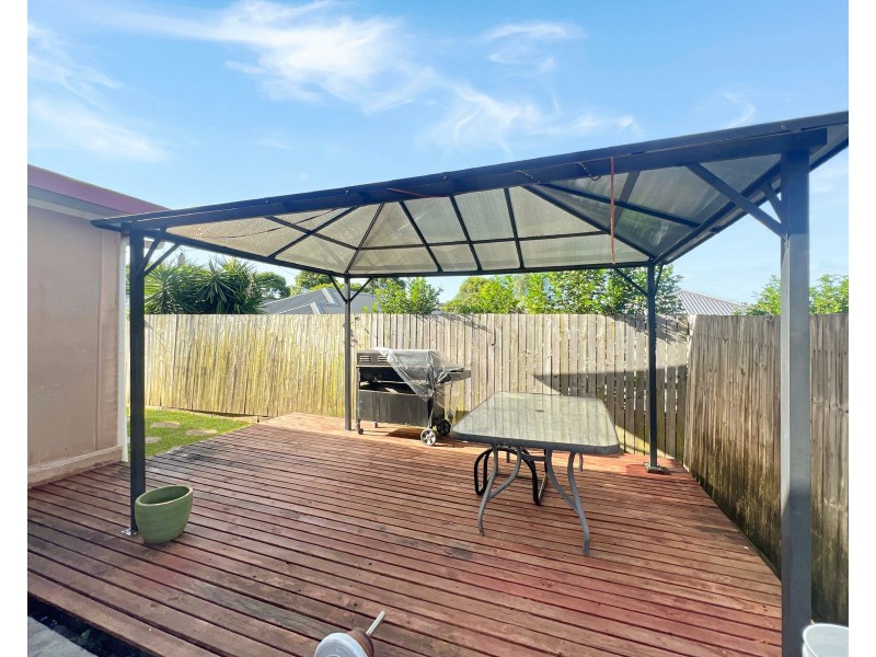 17 Moonbeam Street, Springfield Lakes QLD 4300