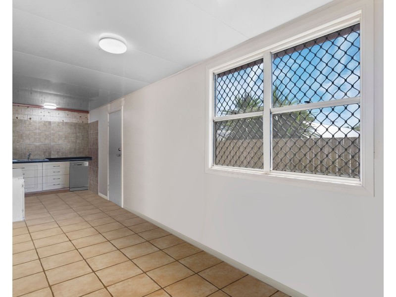 17 Moonbeam Street, Springfield Lakes QLD 4300