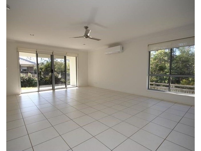 24 Hopman Way, Springfield Lakes QLD 4300