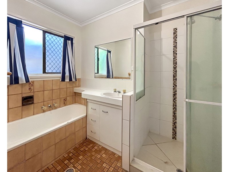 76 Collingwood Drive, Collingwood Park QLD 4301