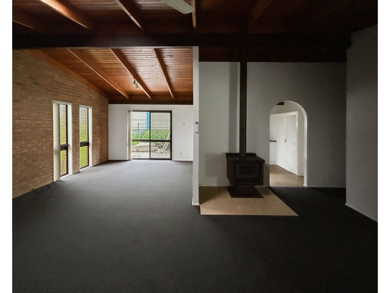 6 Dale Road, Camira QLD 4300