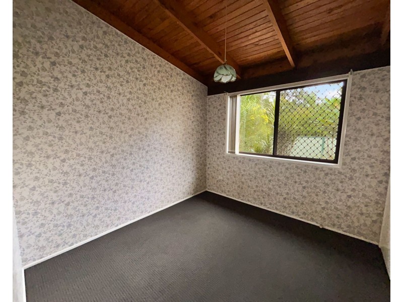 6 Dale Road, Camira QLD 4300