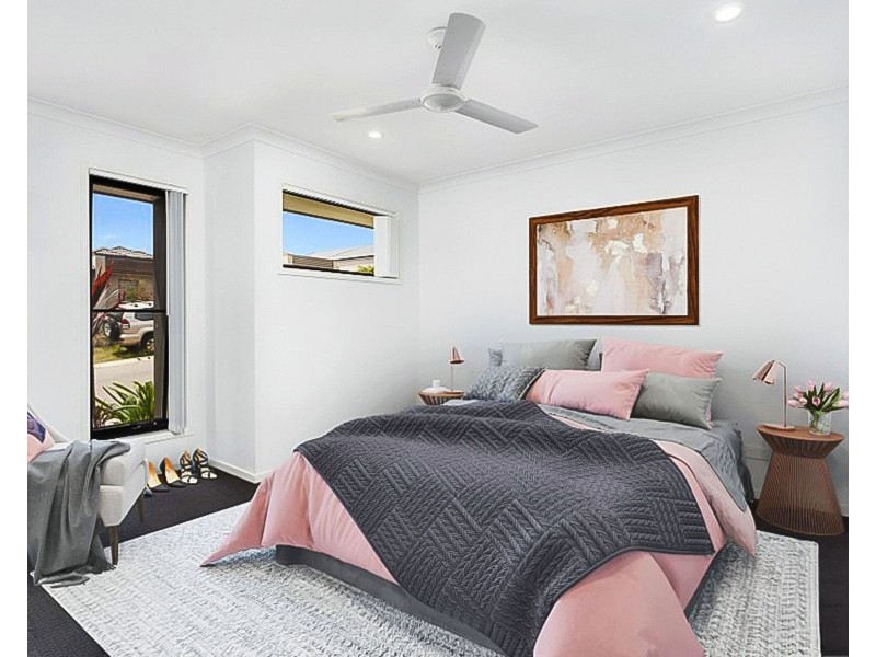 12 Lindwall Court, Springfield Lakes QLD 4300