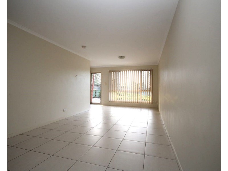 5/25 Law Street, Redbank QLD 4301