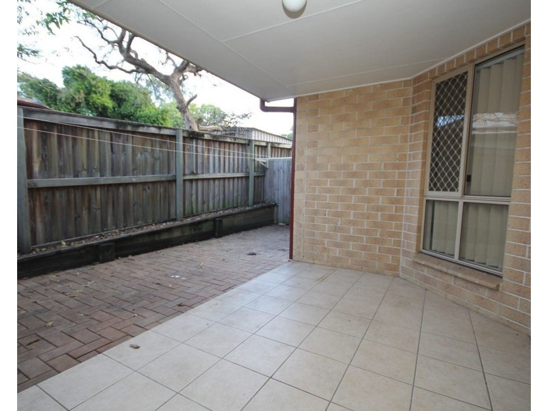 5/25 Law Street, Redbank QLD 4301