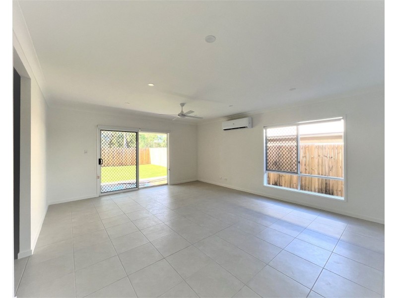 35 Sunflower Court, Ripley QLD 4306