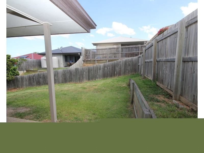 10 Lemongrass Place, Springfield Lakes QLD 4300