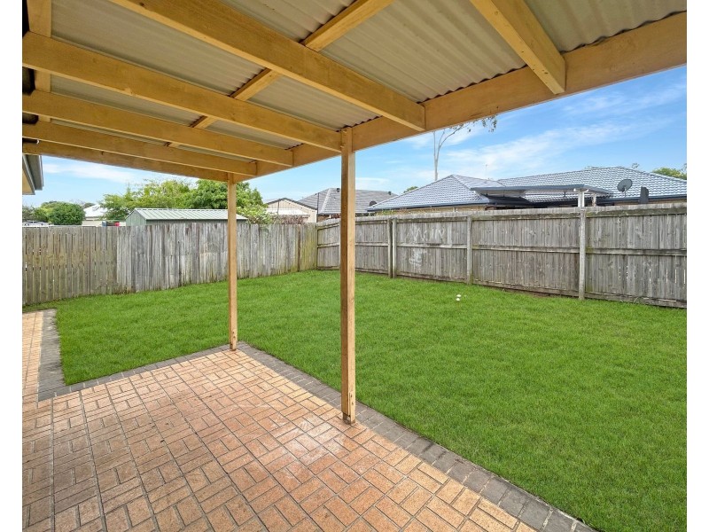 15 Eden Crescent, Springfield Lakes QLD 4300