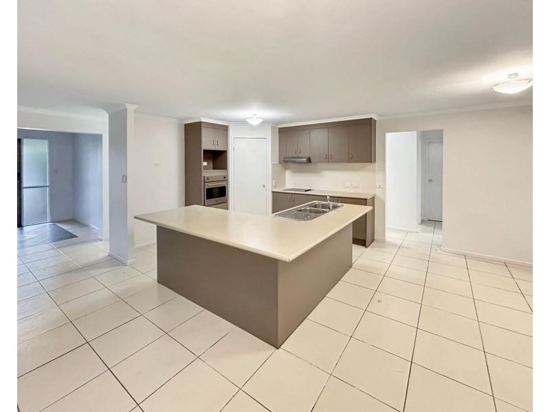 50 Bassili Drive, Collingwood Park QLD 4301