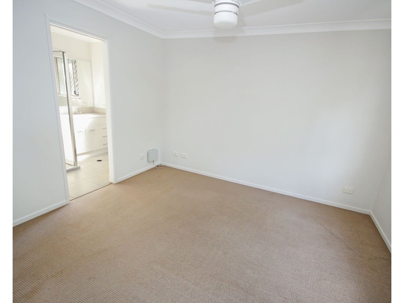 2/7 Brugha Close, Collingwood Park QLD 4301