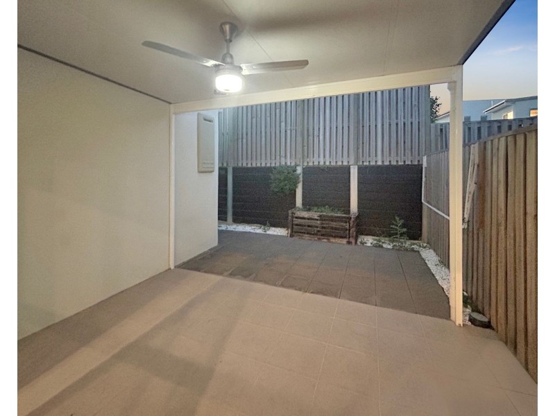 4 Ribbonwood Street, Ripley QLD 4306