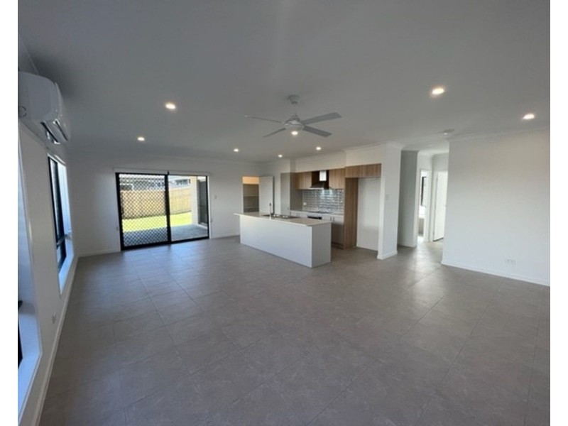 12 Canary Street, Ripley QLD 4306