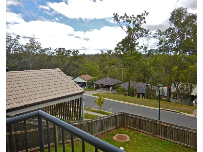 8 Figbird Close, Goodna QLD 4300